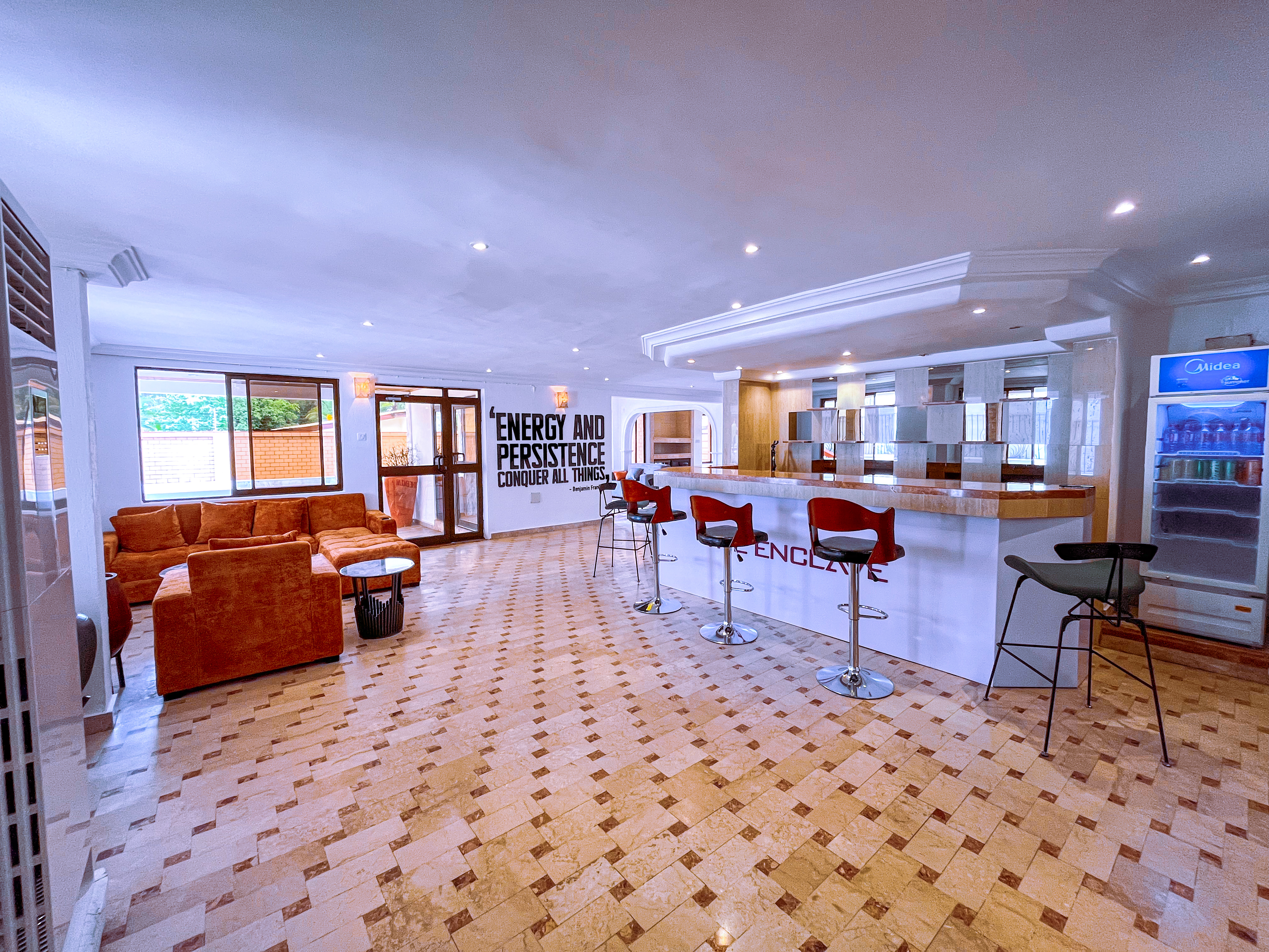 Executive Lounge